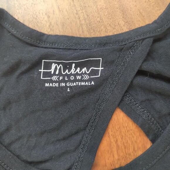 Open Back Tie Tank Top - Picture 5 of 5